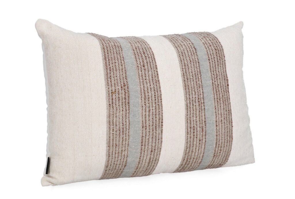 KISSEN MUHAR CREME BLAU NATURFARBE 60X40