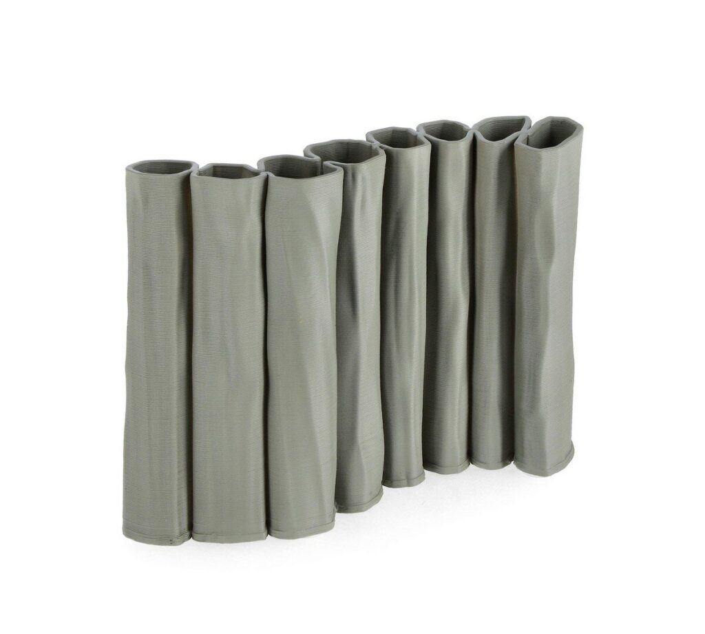 P.VASE REIKO RECT VERT H21