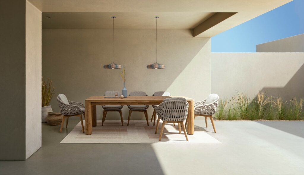 TABLE MAVERICK 240X100